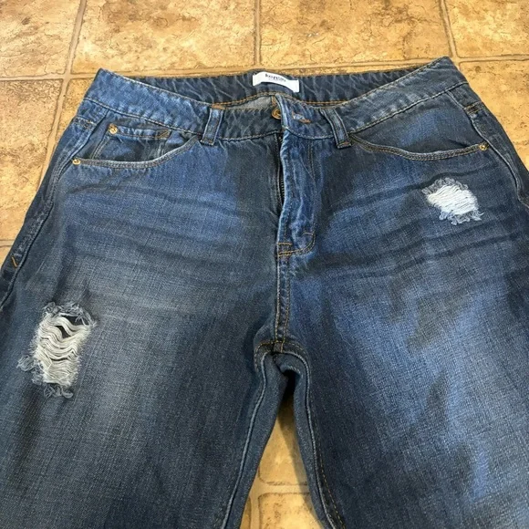 Kensie distressed skinny jeans size 4 - Picture 2 of 4